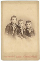 Antique c1880s Cabinet Card Sedgwick Three Adorable Boys in Suits Zanesville, OH - £12.51 GBP
