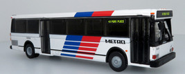 Grumman 870 Transit bus Metro Livery-Houston Texas  1/87 Scale Iconic Replicas - £37.94 GBP