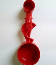 Mr Peanut Vintage Red Measuring Spoon Scoop 1950&#39;s Planters Peanuts Kitchenware - £11.16 GBP
