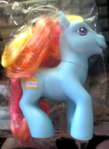My Little Pony G3 Party Cake Horse MLP Birthday Cake Cutie Mark 4.5&quot; tall 2006 - £7.46 GBP