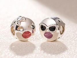 925 Sterling Silver Cool Face Emoticon Charm / Playful Wink Charm with Enamel  - £12.94 GBP