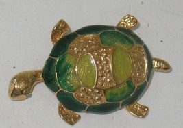 Vintage Multi-tone Green Enamel on Goldtone Turtle Brooch Pin Costume Jewelry - £7.14 GBP