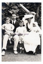 rs1713 - King Gustaf VI of Sweden with his Wife &amp; Three Children- print 6x4 - $2.80