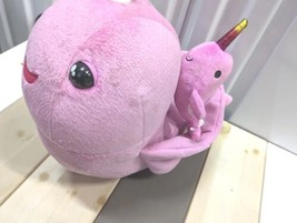 Fingerlings Interactive Pink Whale Rachael Hugs Light Sounds Scholastic Narwhal  - £36.30 GBP