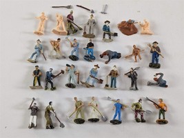 Assorted Workers Workmen with Tools Laborers 28 Figures HO Scale - $31.68