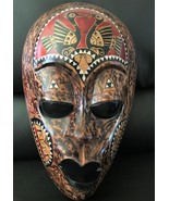 Vintage Indonesian Mother of Pearl Inlaid Wall Mask -- 1980&#39;s - $736.30 MXN