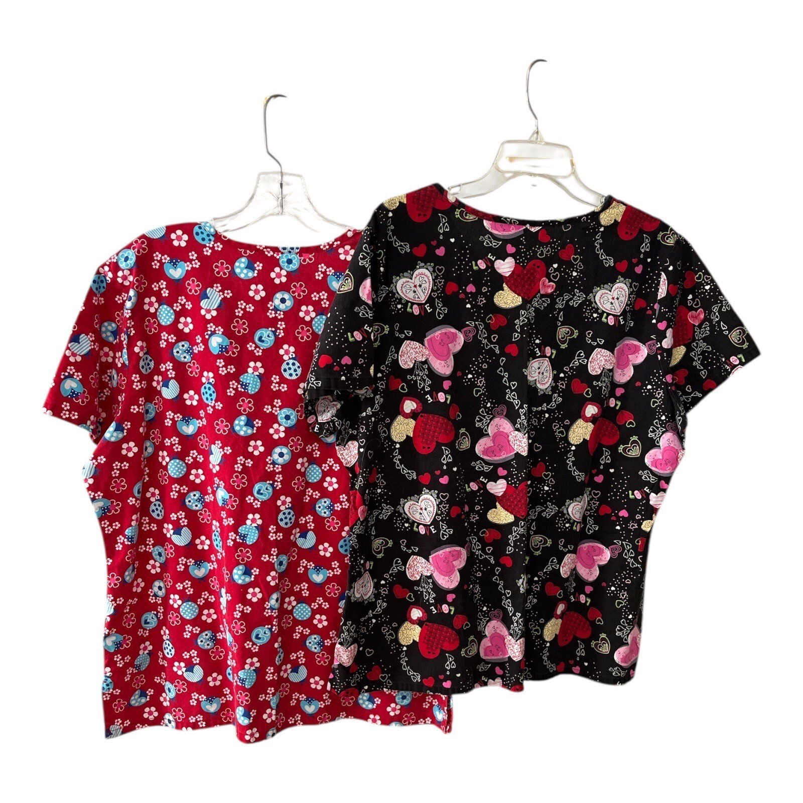 SB Scrubs Women’s Size L Lot of 2 V-Neck Tops – Red Ladybugs & Black Hearts Item image 3
