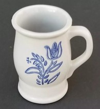 Pfaltzgraff Yorktowne Blue Tulip Barrel Mug Stein Footed Mug Coffee Cup - £13.35 GBP