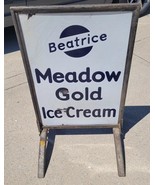 ANTIQUE PORCELAIN ENAMEL BEATRICE ICE CREAM SIDEWALK SIGN 2-SIDED MEADOW... - $22,714.21 MXN