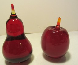 Vintage Art Glass pear and apple  paperweights  - £45.56 GBP