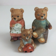 Vintage Set of 3 Homco Rocking Chair Bears Family #1470 Complete Set - $14.54