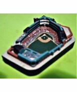 Boston Red Sox - Baseball Stadium Paper weight  - $171.67 MXN