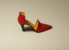 Just The Right Shoe Miniature Shoe Red Devil 1999 Style 25082 Raine Willits - £8.00 GBP