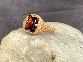 14K Rose Gold Vtg Garnet Colored Glass Fancy Ring 4.26g Jewelry Sz 7.5 Band  - £312.67 GBP