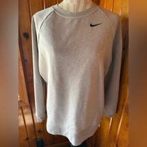 Nike Dri Fit sweatshirt size Xs - $570.20 MXN
