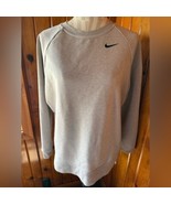 Nike Dri Fit sweatshirt size Xs - $570.20 MXN