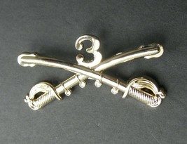 ARMY 3rd CAVALRY REGIMENT SWORDS SABERS BRAVE RIFLES LAPEL PIN BADGE 2.2... - £7.04 GBP