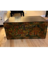 ANTIQUE  TIBETAN PAINTED TRUNK LINEN CHEST COFFER - $26,399.83 MXN