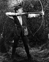 Richard Greene Adventures of Robin Hood 16x20 Canvas Giclee aiming bow and arrow - £56.08 GBP