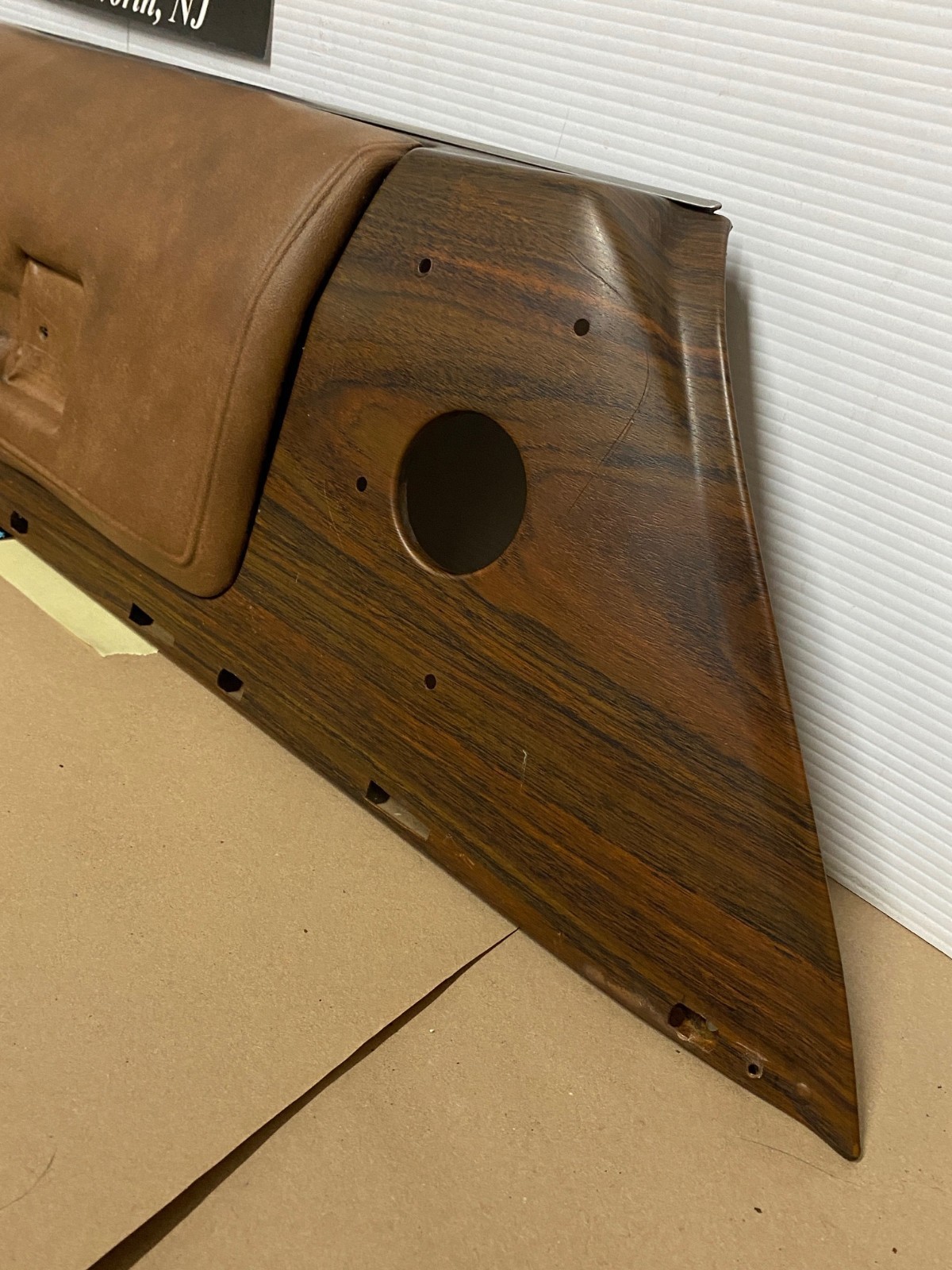 OEM 73 Cadillac Coupe Deville LEFT DRIVER SIDE FRONT UPPER DOOR PANEL - BROWN Item image 12