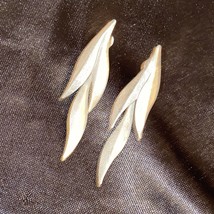 Vintage Silver Leaf Dangle Earrings - £25.57 GBP