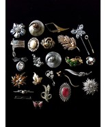Lot of 25 Estate Vintage Jewelry Brooches Pins Semi-precious Stones - $95.06 CAD