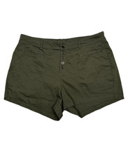 Ava &amp; Viv Women Plus Size 20W (Measure 40x4) Green Button Fly Twill Shorts - $8.55