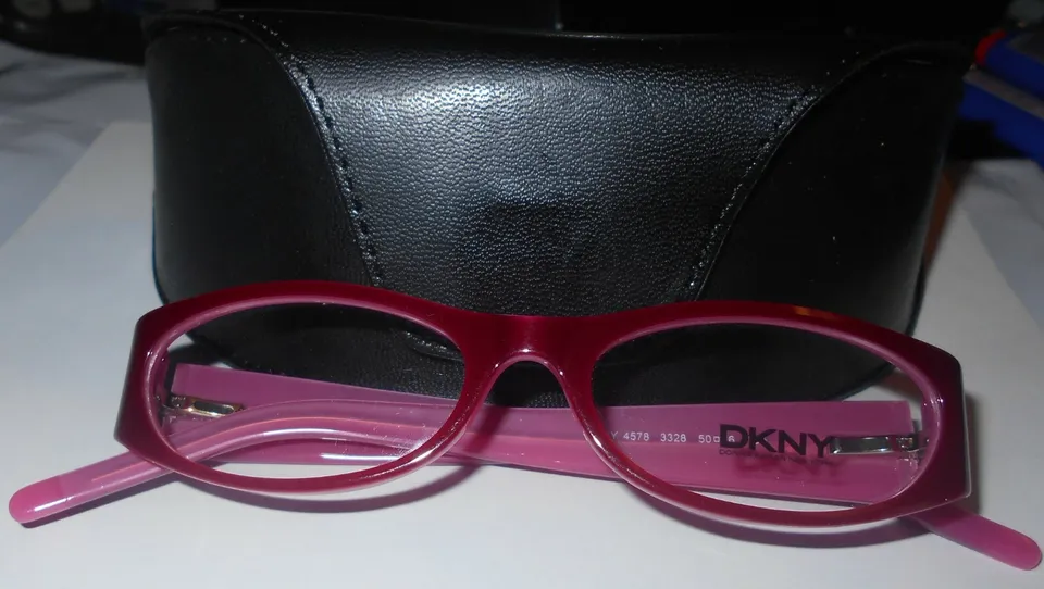 DNKY Glasses/Frames 4578 3328 50 16 135 -new with case - brand new - £19.69 GBP