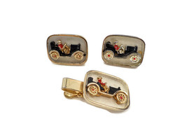 Swank 3D Antique Cufflink &amp; Tie Clip Set Motor Car Gold Color Vintage Jewelry - £17.30 GBP