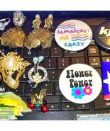 Really nice big lot of vintage jewelry~a little bit of everything. - £32.62 GBP