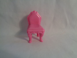 Mattel 2001 Miniature Pink Replacement Chair Dollhouse Furniture  - £1.50 GBP