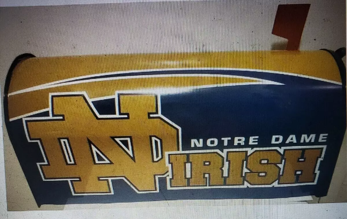 Notre Dame Fighting iRish Mailbox~JERSEYS~HELMETS~HATS~NO PAINT~NO FADIN... - $2,580.42 MXN