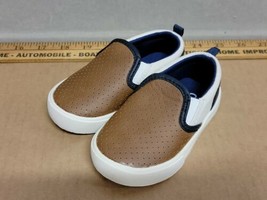 OshKosh B'Gosh Boy's Austin Slip-On Shoe Brown & Navy Size 5 Toddler New no box - $13.95