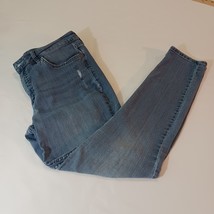 Lee Riders RN#130 Women's Distressed Denim Blue Jeans Size 14M Waist Size 32 image 2