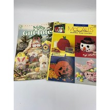 2 vintage Holiday Craft Pattern Booklets McCalls Rag Crochet, Plastic Canvas Gif - £11.67 GBP