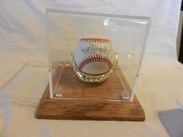 Robin Yount Signed American League Bobby Brown Baseball with Display Case  - £159.37 GBP