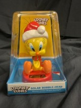 Looney Tunes Solar Bobble Head Christmas Tweety Bird Red Hat &amp; Scarf New - £7.63 GBP