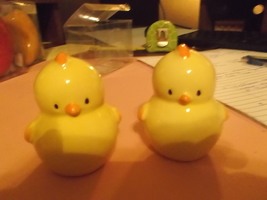 YELLOW  CHICK  SHAKERS - $8.00