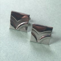 Vintage Swank Marked Pair of Etched Chevron Silvertone Square Cuff Links - signe - $13.09