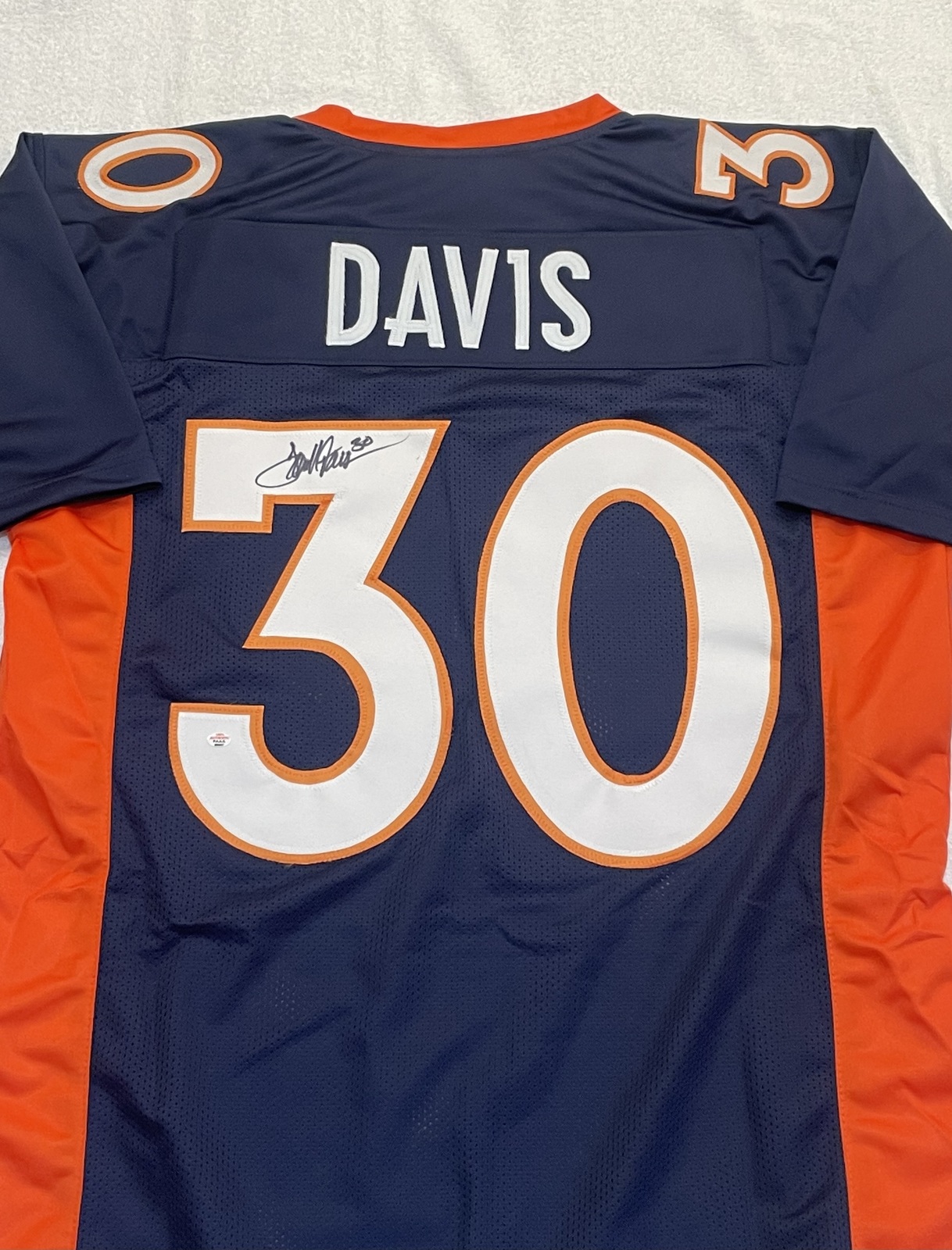 Primary image for Terrell Davis Signed Denver Broncos Football Jersey with COA