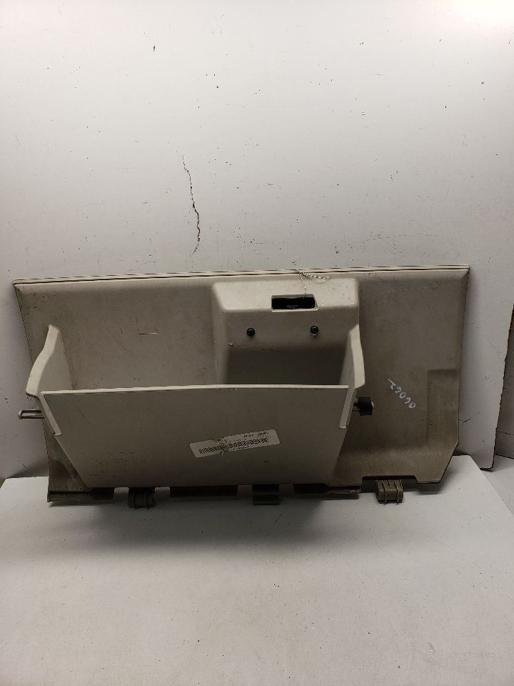 TOWN COUN 2008 Glove Box 1408027*********** SAME DAY SHIPPING *********** Item image 5