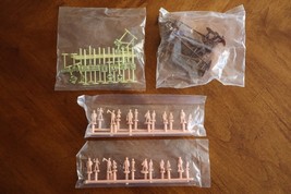 Bachmann HO Train 12 Telephone Poles 24 Street Signs 24 Unpainted People... - $196.15 MXN