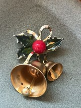 Vintage Green Enamel Holly &amp; Red Berry w Goldtone Double Bells Christmas Holiday - £7.46 GBP