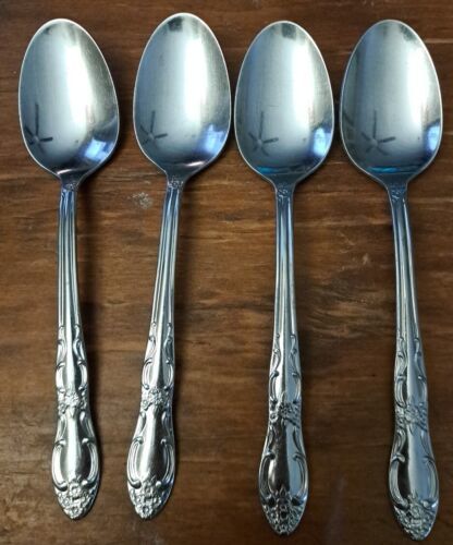 Oneidacraft VENUS Stainless Glossy Flatware Lot of 4 Table Spoons