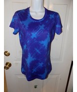 UNDER ARMOUR BLUE TIE DYE HEAT GEAR FITTED STRETCH SHIRT SIZE S WOMEN&#39;S EUC - $27.45 CAD