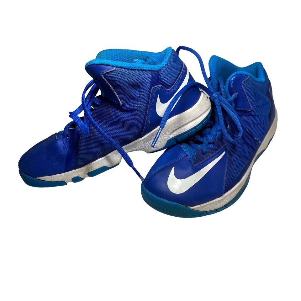 Boys Nike Air Max Stutter Step 2 (GS) Blue/White - Size 2Y - $19.92