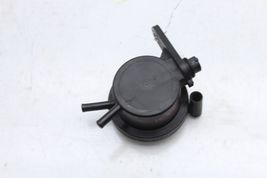 01-05 LEXUS IS300 FUEL VAPOR CANISTER FILTER E5010 image 4