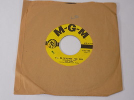 Mgm 45 Rm Record Joni James Your Cheatin&#39; Heart / I&#39;ll Be Waiting For You VG+/VG - £3.88 GBP