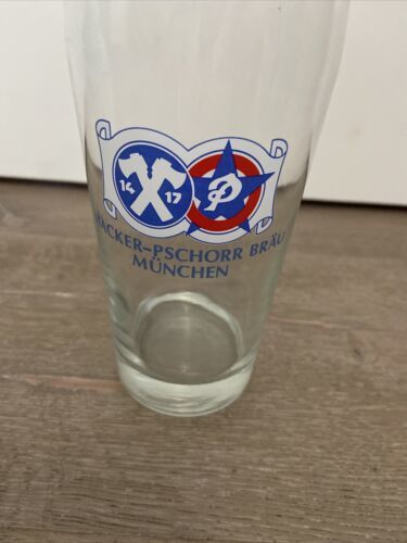 Hacker-Pschorr Pilsner Himmel der Bayern Munchen .5L Glass w/ Worn Gold Rim - $12.00