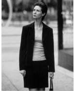 Cynthia Nixon 8x10 glossy photo F6793 - £3.90 GBP